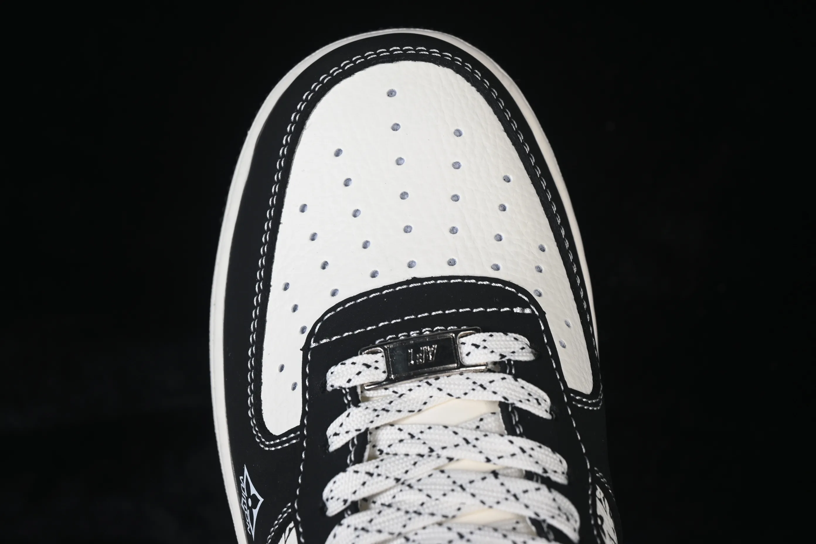 All categories Nk Air Force 1 Air Force series Nk Air Force 1 Low Air Force low-top Nike Air Force 1'07 Low black and white gray color Air Force 1 low-top casual sneakers KG6699-F28